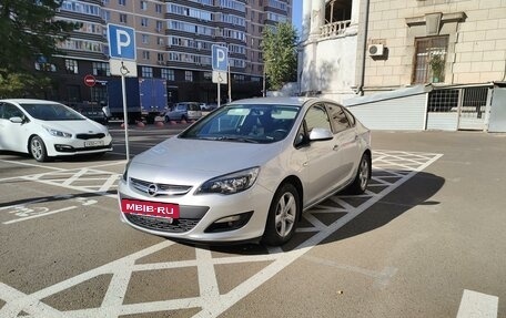 Opel Astra J, 2013 год, 1 200 000 рублей, 14 фотография