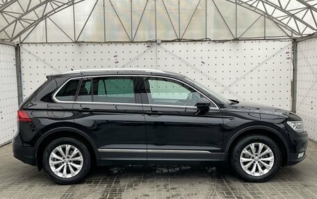 Volkswagen Tiguan II, 2017 год, 2 160 000 рублей, 9 фотография