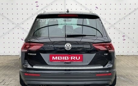 Volkswagen Tiguan II, 2017 год, 2 160 000 рублей, 6 фотография