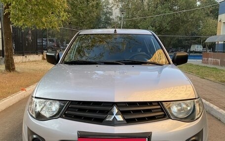 Mitsubishi L200 IV рестайлинг, 2010 год, 1 400 000 рублей, 1 фотография