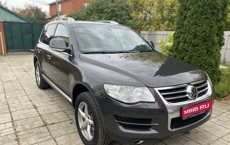 Volkswagen Touareg III, 2009 год, 1 350 000 рублей, 1 фотография