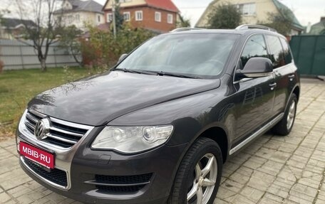 Volkswagen Touareg III, 2009 год, 1 350 000 рублей, 4 фотография