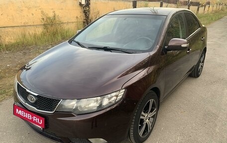 KIA Cerato III, 2010 год, 665 000 рублей, 3 фотография