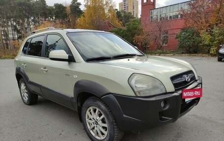 Hyundai Tucson III, 2006 год, 950 000 рублей, 2 фотография