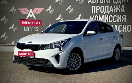 KIA Rio IV, 2018 год, 1 350 000 рублей, 3 фотография