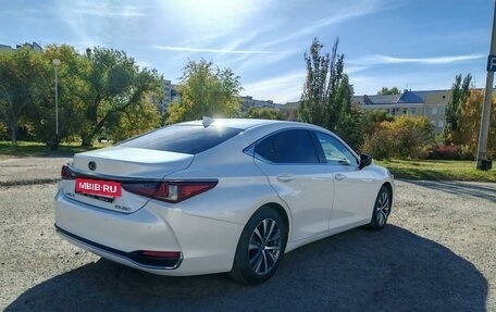 Lexus ES VII, 2018 год, 4 700 000 рублей, 7 фотография