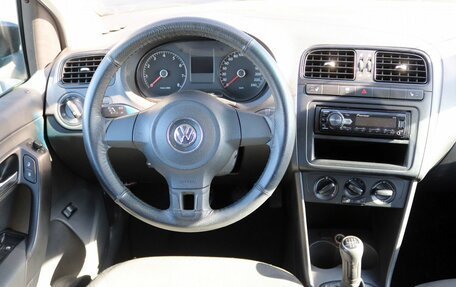 Volkswagen Polo VI (EU Market), 2011 год, 745 000 рублей, 16 фотография