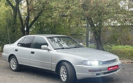 Toyota Camry, 1993 год, 320 000 рублей, 1 фотография