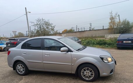 KIA Rio II, 2010 год, 500 000 рублей, 3 фотография