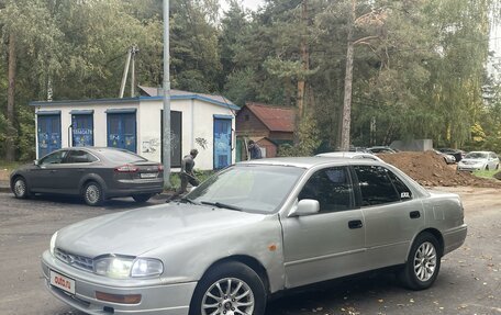 Toyota Camry, 1993 год, 320 000 рублей, 2 фотография