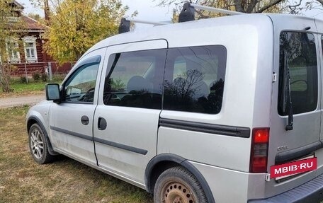 Opel Combo C, 2007 год, 550 000 рублей, 4 фотография