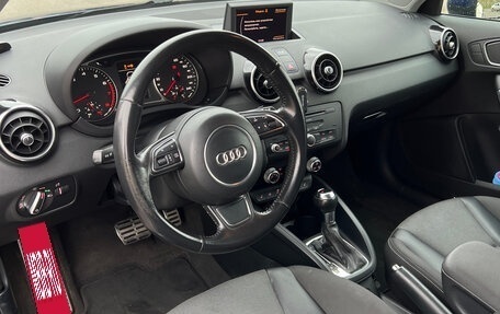 Audi A1, 2011 год, 1 350 000 рублей, 2 фотография