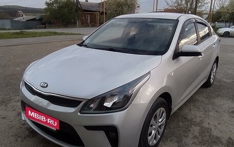 KIA Rio IV, 2017 год, 1 190 000 рублей, 2 фотография