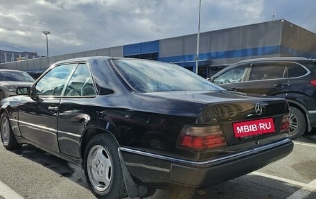 Mercedes-Benz W124, 1992 год, 570 000 рублей, 6 фотография