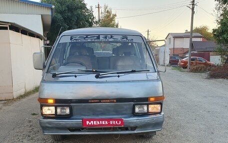 Nissan Vanette II, 1987 год, 145 000 рублей, 1 фотография