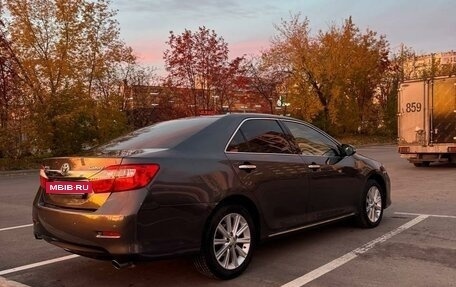 Toyota Camry, 2014 год, 2 100 000 рублей, 5 фотография