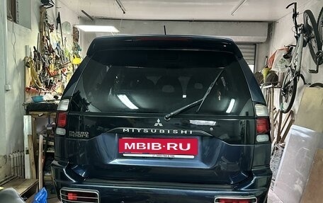 Mitsubishi Pajero Sport II рестайлинг, 2007 год, 1 200 000 рублей, 8 фотография