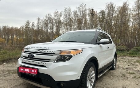 Ford Explorer VI, 2013 год, 2 250 000 рублей, 2 фотография