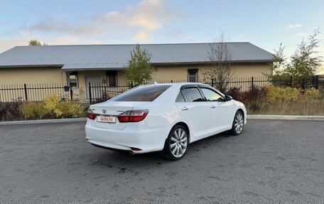 Toyota Camry, 2015 год, 1 900 000 рублей, 7 фотография