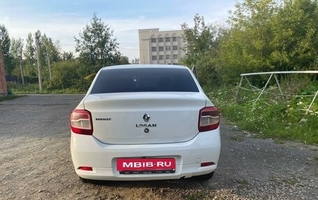 Renault Logan II, 2015 год, 475 000 рублей, 9 фотография