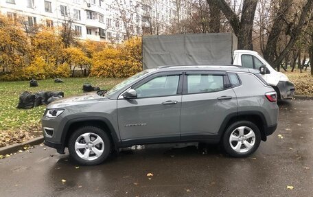 Jeep Compass II, 2019 год, 2 600 000 рублей, 4 фотография