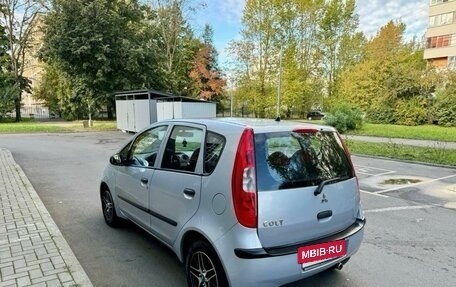 Mitsubishi Colt VI рестайлинг, 2006 год, 545 000 рублей, 2 фотография