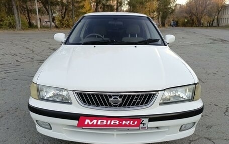 Nissan Sunny B15, 2000 год, 347 000 рублей, 31 фотография