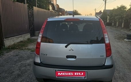 Mitsubishi Colt VI рестайлинг, 2005 год, 379 000 рублей, 4 фотография