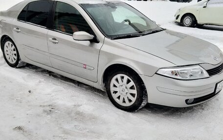 Renault Laguna II, 2001 год, 260 000 рублей, 2 фотография