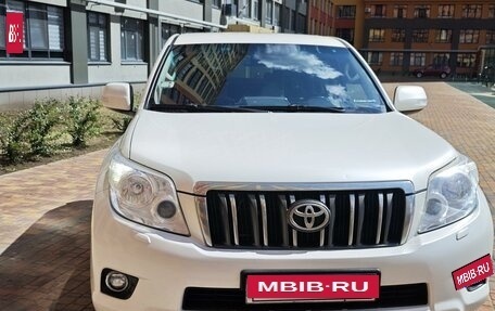 Toyota Land Cruiser Prado 150 рестайлинг 2, 2012 год, 2 620 000 рублей, 2 фотография