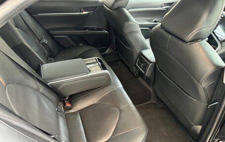 Toyota Camry, 2019 год, 3 200 000 рублей, 12 фотография