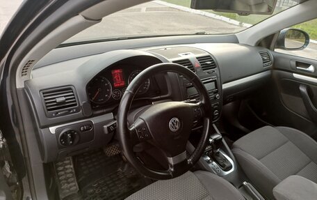 Volkswagen Jetta VI, 2009 год, 700 000 рублей, 11 фотография