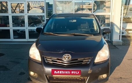 Toyota Verso I, 2012 год, 1 040 000 рублей, 6 фотография