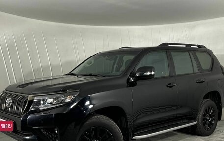 Toyota Land Cruiser Prado 150 рестайлинг 2, 2020 год, 6 850 000 рублей, 1 фотография