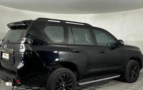 Toyota Land Cruiser Prado 150 рестайлинг 2, 2020 год, 6 850 000 рублей, 5 фотография