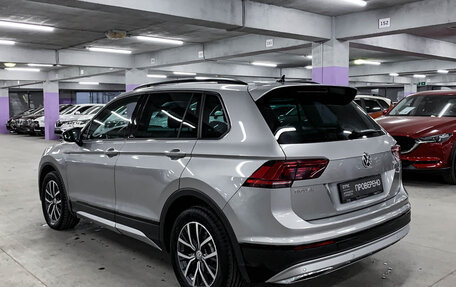 Volkswagen Tiguan II, 2019 год, 2 990 000 рублей, 7 фотография