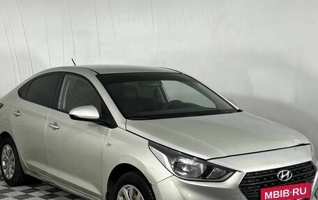 Hyundai Solaris II рестайлинг, 2018 год, 980 000 рублей, 3 фотография