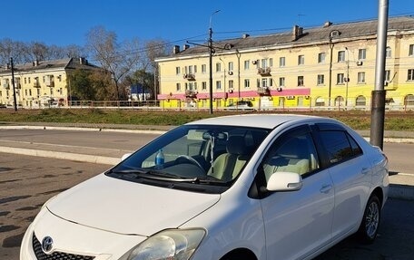 Toyota Belta, 2009 год, 650 000 рублей, 2 фотография