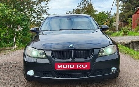 BMW 3 серия, 2007 год, 900 000 рублей, 2 фотография