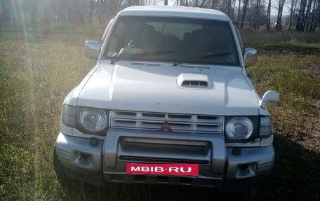 Mitsubishi Pajero III рестайлинг, 1994 год, 500 000 рублей, 3 фотография