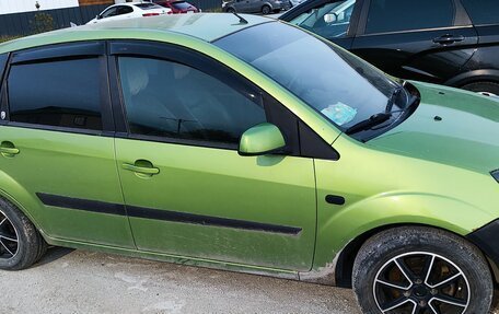 Ford Fiesta, 2006 год, 240 000 рублей, 2 фотография