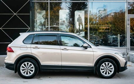 Volkswagen Tiguan II, 2021 год, 2 980 000 рублей, 6 фотография