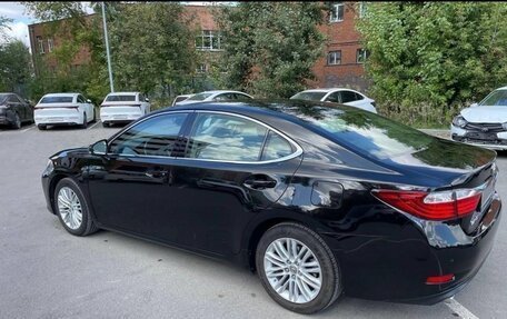 Lexus ES VII, 2014 год, 2 820 000 рублей, 18 фотография