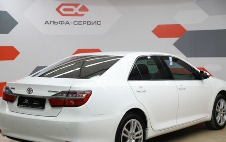 Toyota Camry, 2015 год, 2 090 000 рублей, 5 фотография