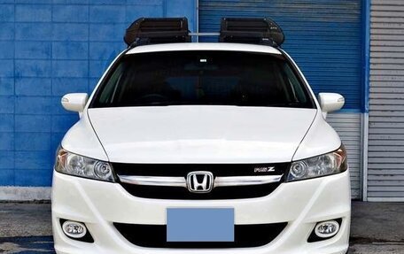 Honda Stream II, 2014 год, 1 035 000 рублей, 2 фотография