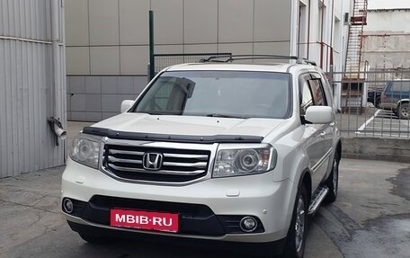 Honda Pilot III рестайлинг, 2013 год, 2 700 000 рублей, 1 фотография