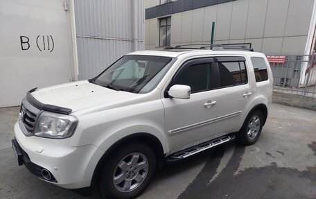 Honda Pilot III рестайлинг, 2013 год, 2 700 000 рублей, 8 фотография