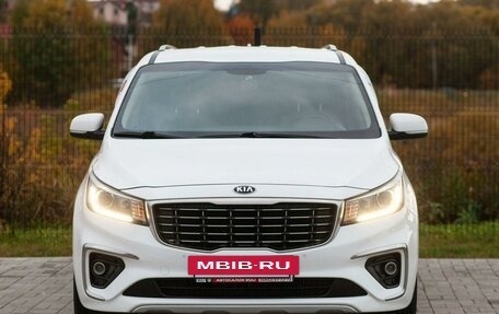 KIA Carnival III, 2019 год, 3 210 000 рублей, 2 фотография