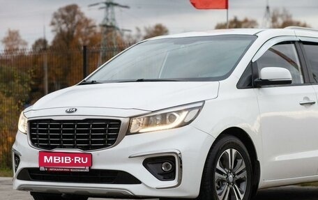 KIA Carnival III, 2019 год, 3 210 000 рублей, 4 фотография