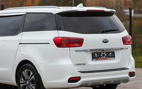 KIA Carnival III, 2019 год, 3 210 000 рублей, 13 фотография